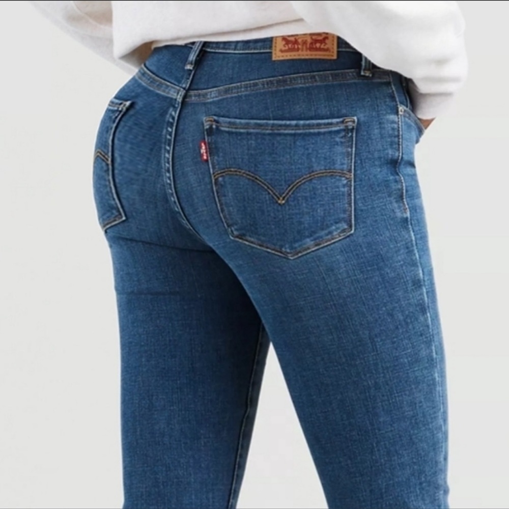 Levi’s 311 Shaping Skinny Jeans 27
